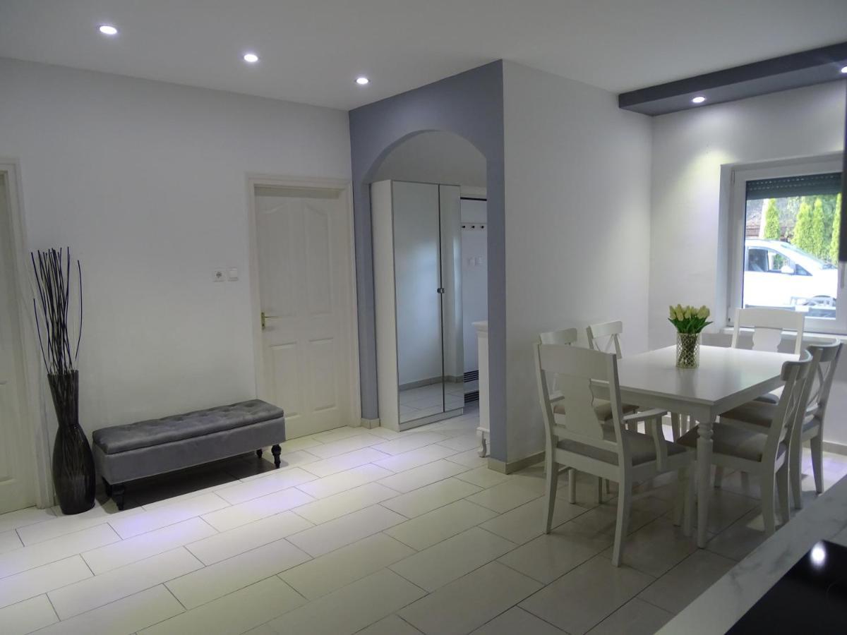 Dorothy Apartman Siofok Bagian luar foto