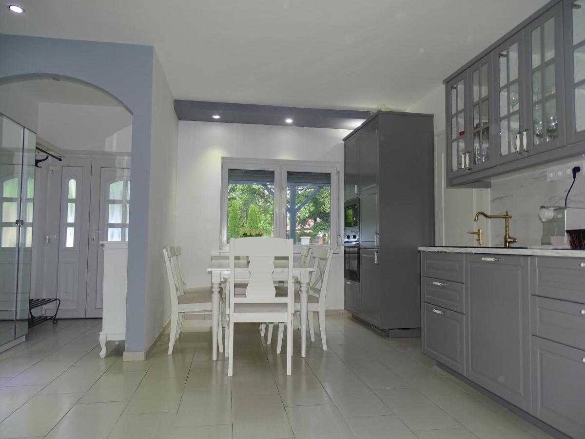 Dorothy Apartman Siofok Bagian luar foto