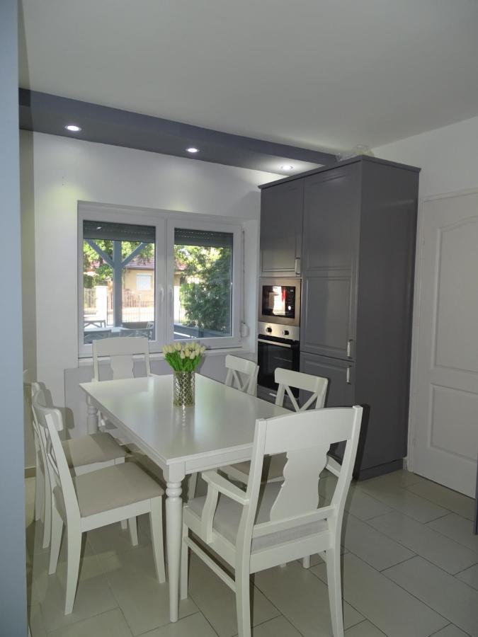 Dorothy Apartman Siofok Bagian luar foto